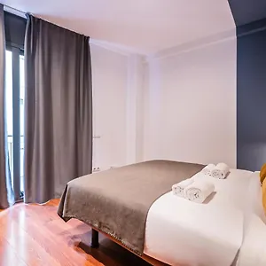 Sweett - Avenida Roma , Barcelona Spanien
