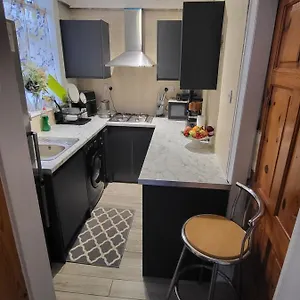 https://petals-rm1.yorkshirehotels.net